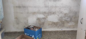 Manchas de condensación en pared